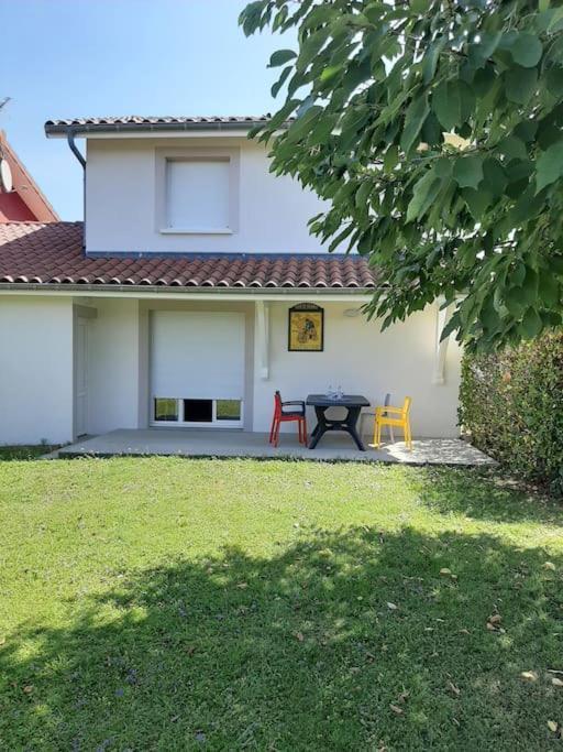 Gite L'Etape Pirajoux Exterior foto